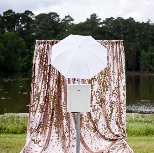 Outdoor Photo Booth wedding